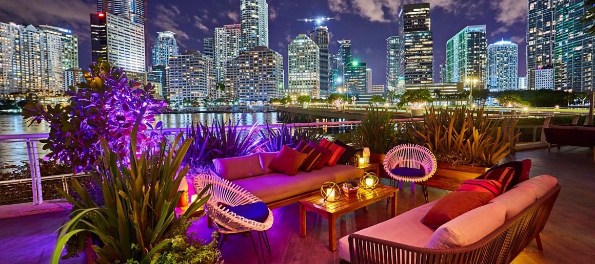 waterfront restaurants Miami